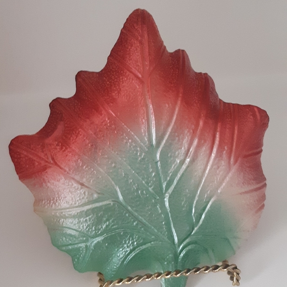 Glass blown Leaf platter/bowl | NEW - Picture 5 of 11